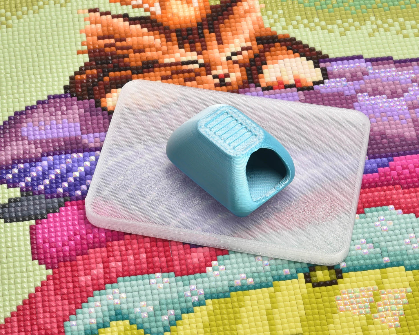 Iceberg - Litter Box Drill Collector & Cover Minder