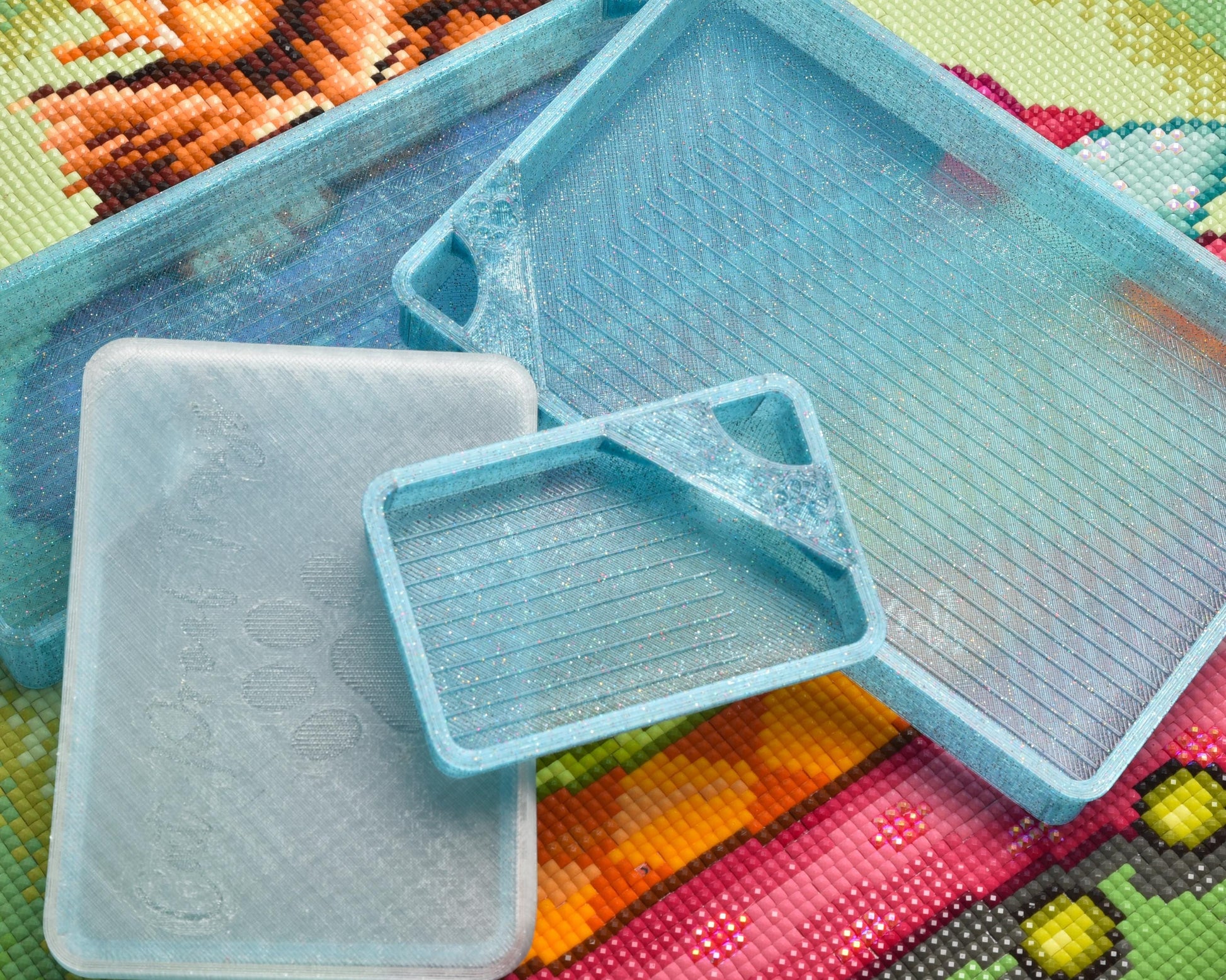 Ocean Sapphire Teal Translucent Sparkle - SPECIAL EDITION - Cat-Proof Diamond Painting Tray with Lid