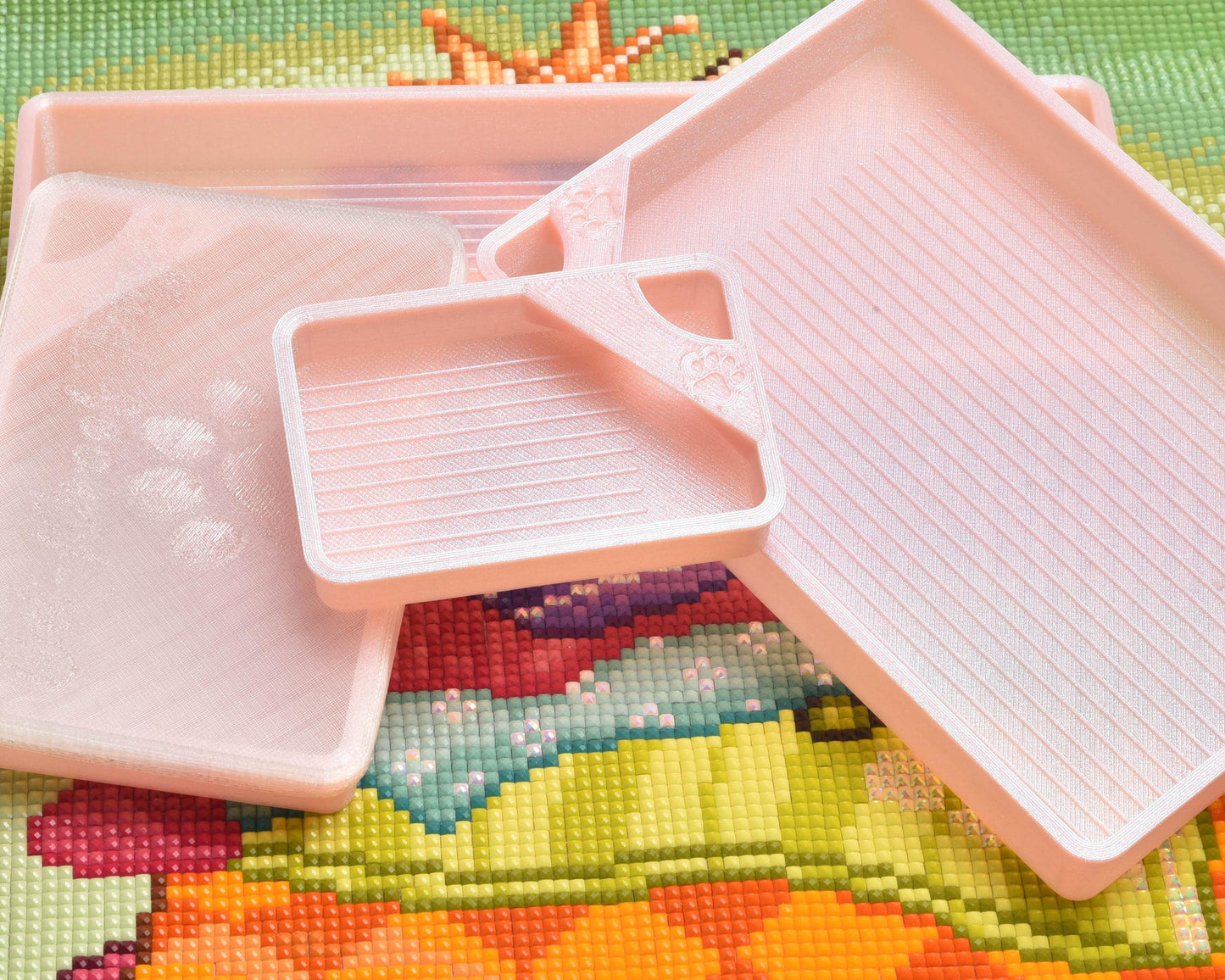 Cherry Blossom - SPECIAL EDITION - Cat-Proof Diamond Painting Tray with Lid