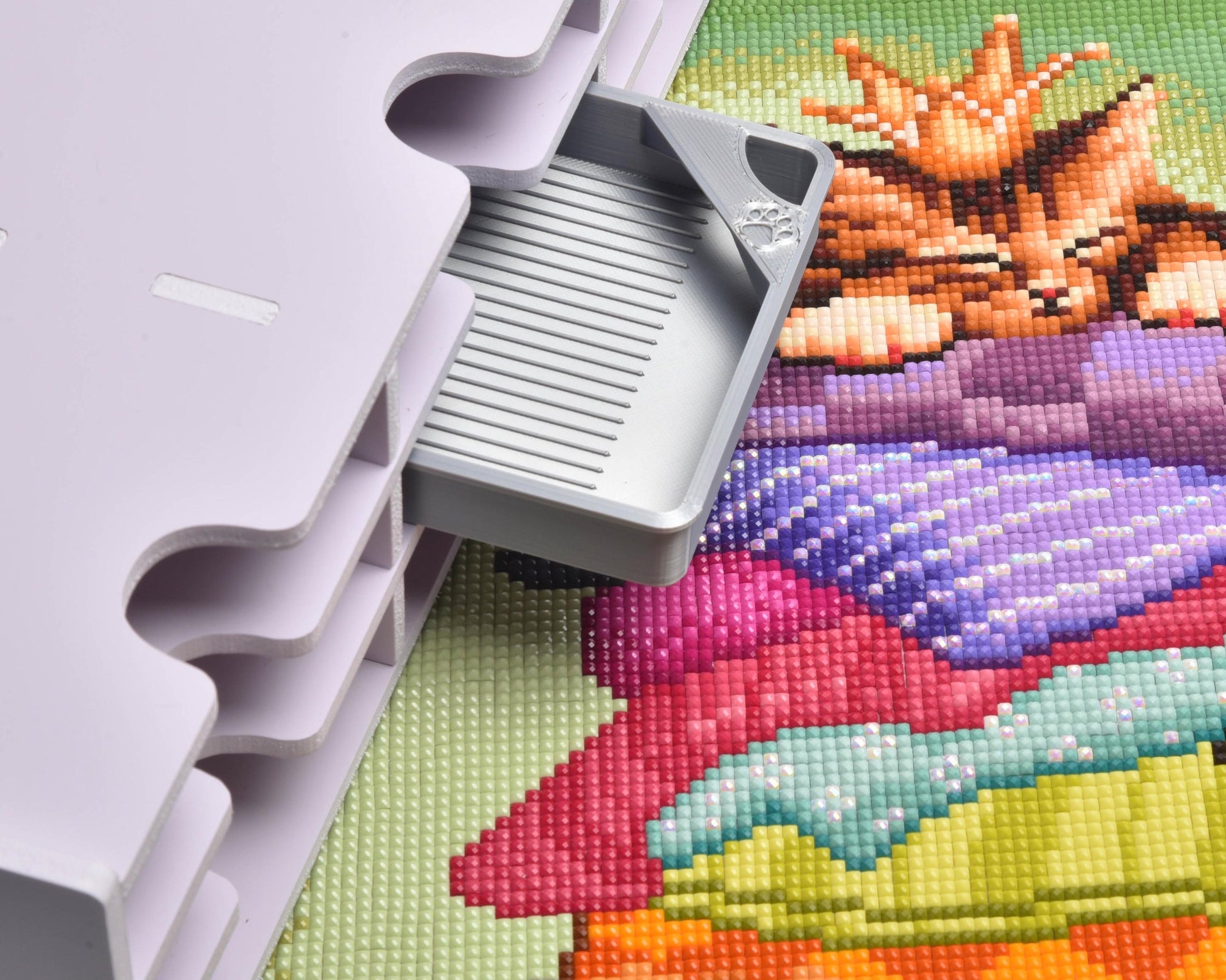 Platinum Whisper - TOWER SPECIAL EDITION - Cat-Proof Diamond Painting Tray with Lid