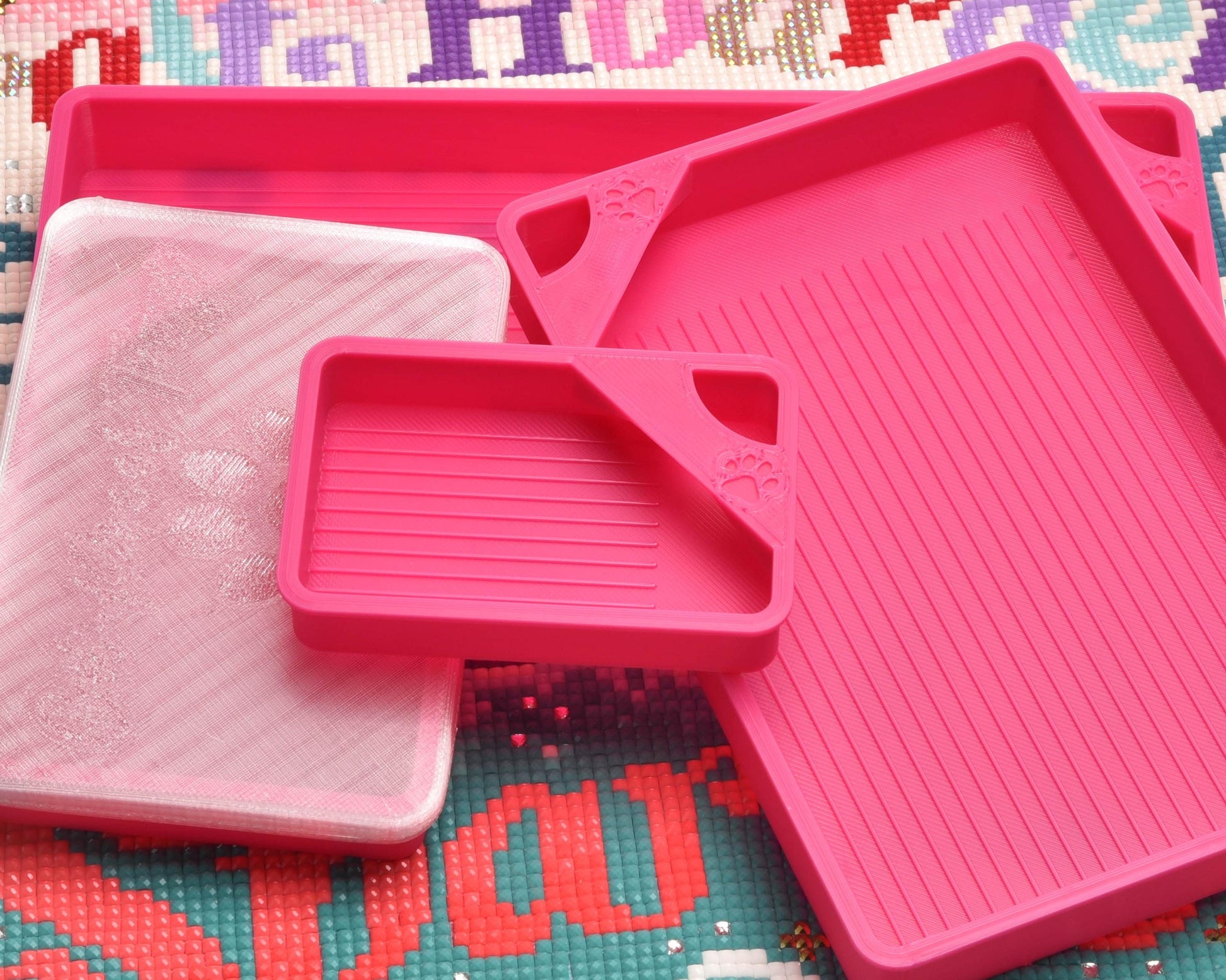 Bubblegum Burst - GRIDDED SPECIAL EDITION - Cat-Proof Diamond Painting Tray with Lid