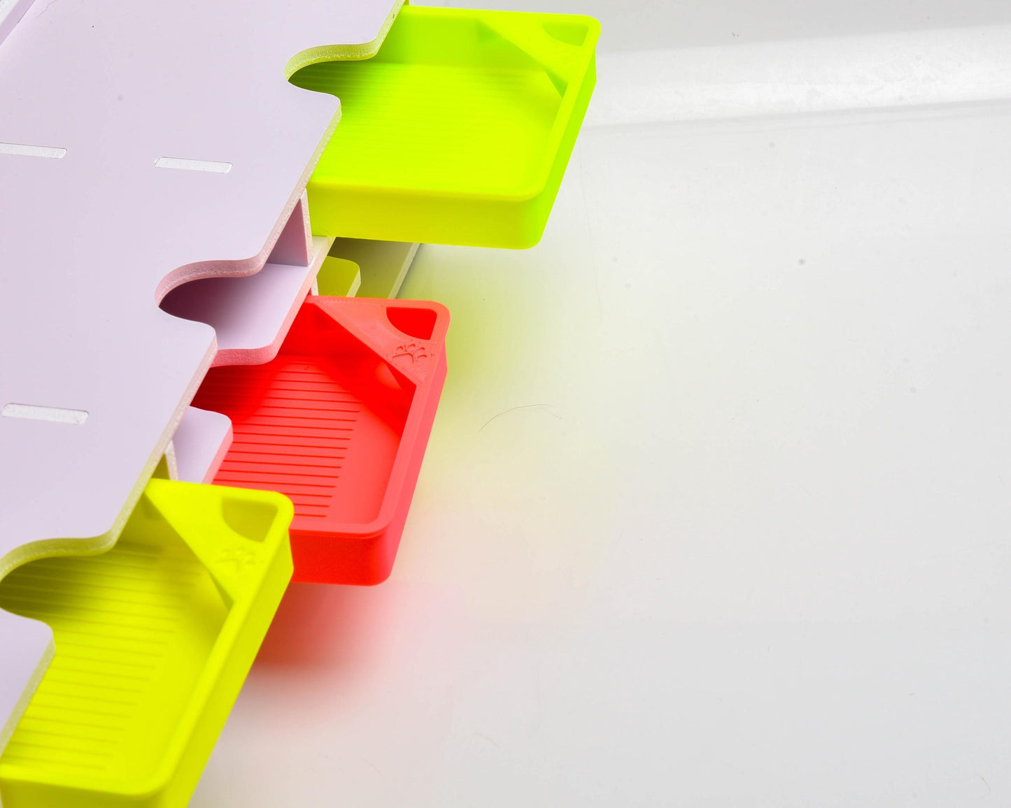 Highlighter Series - Cat-Proof Diamond Painting Tray with Lid