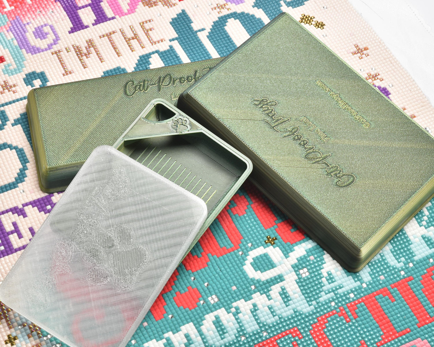 Ivy League - LOAF SPECIAL EDITION - Cat-Proof Diamond Painting Tray with Lid