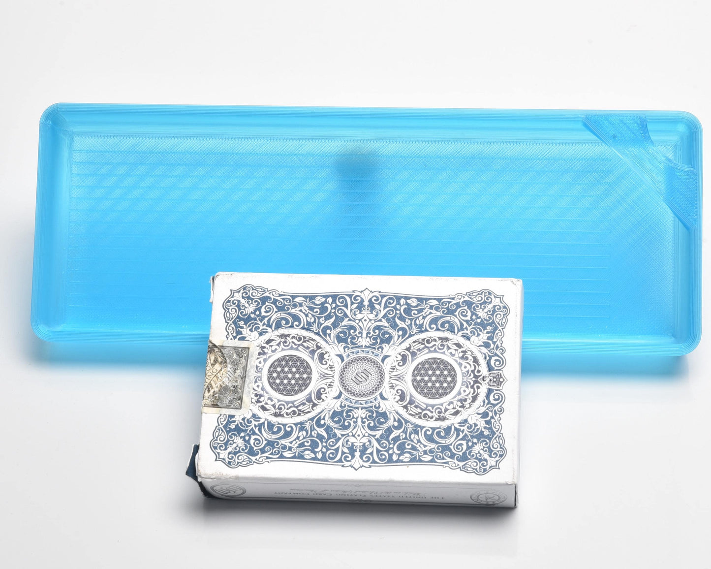 Icicle - LOAF SPECIAL EDITION - Cat-Proof Diamond Painting Tray with Lid