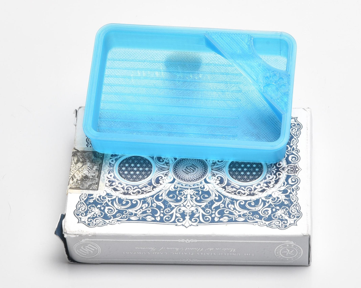 Icicle - SPECIAL EDITION - Cat-Proof Diamond Painting Tray with Lid