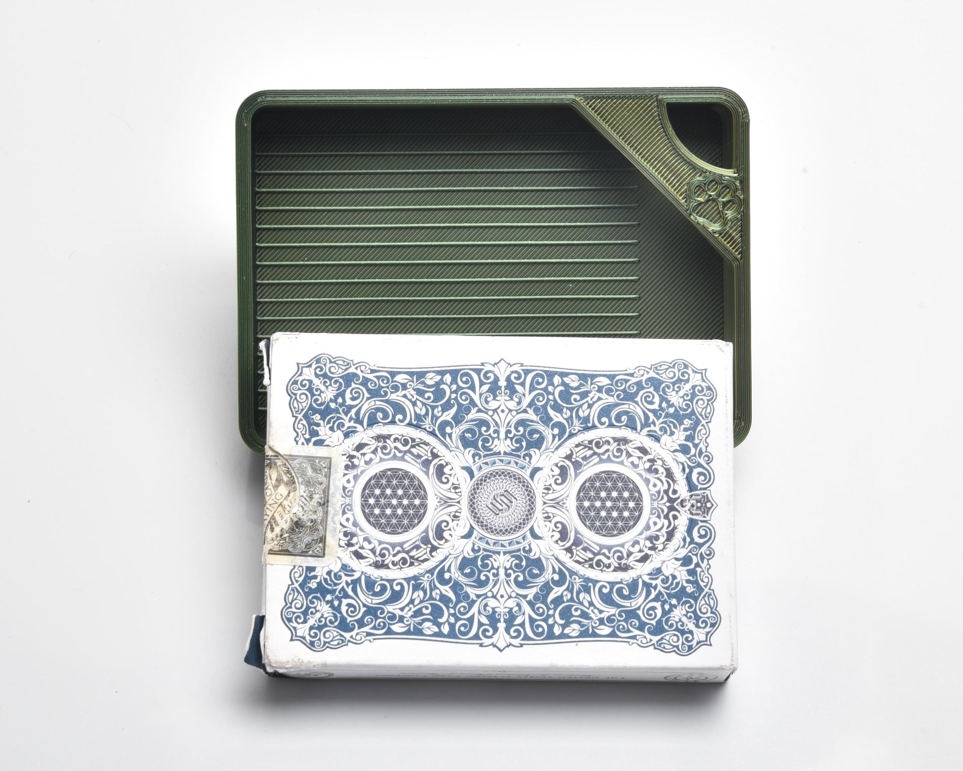 Ivy League - SPECIAL EDITION - Cat-Proof Diamond Painting Tray with Lid