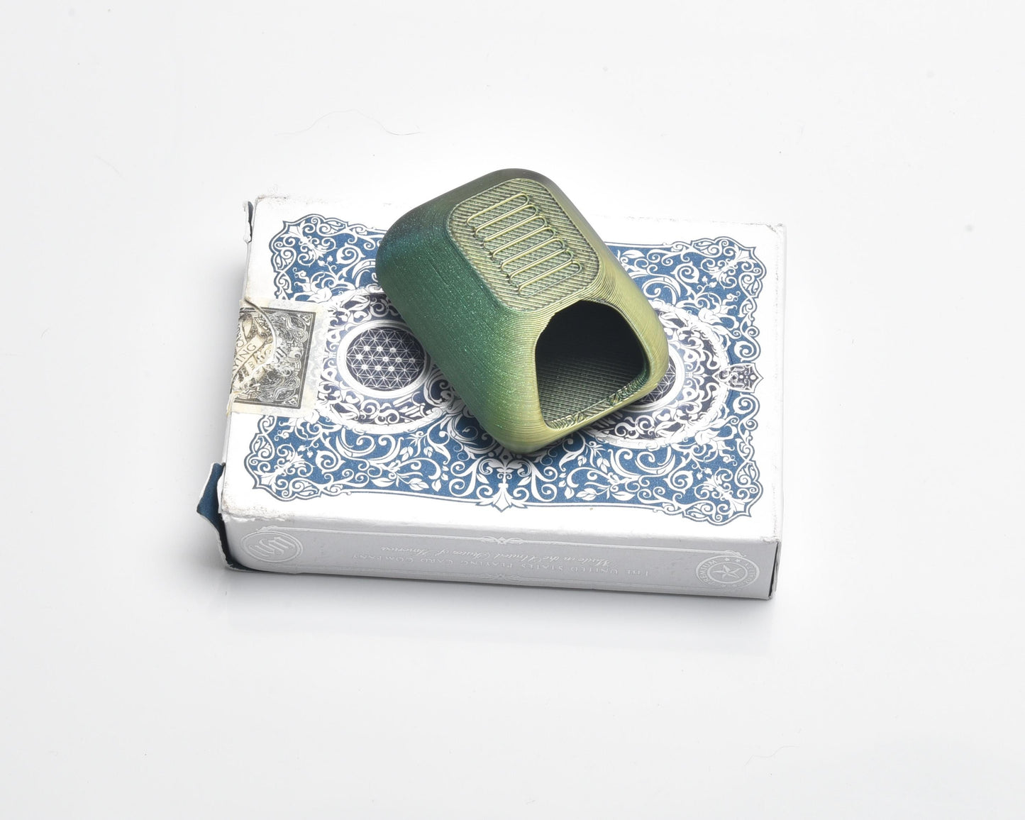 Ivy League - Litter Box Drill Collector & Cover Minder