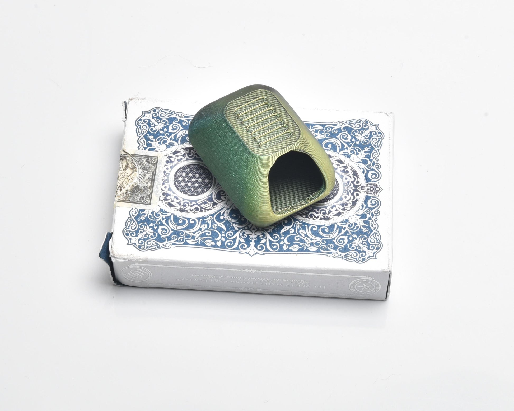 Ivy League - Litter Box Drill Collector & Cover Minder