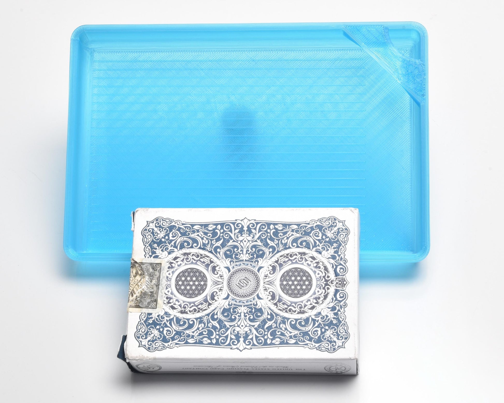 Icicle - LOAF SPECIAL EDITION - Cat-Proof Diamond Painting Tray with Lid