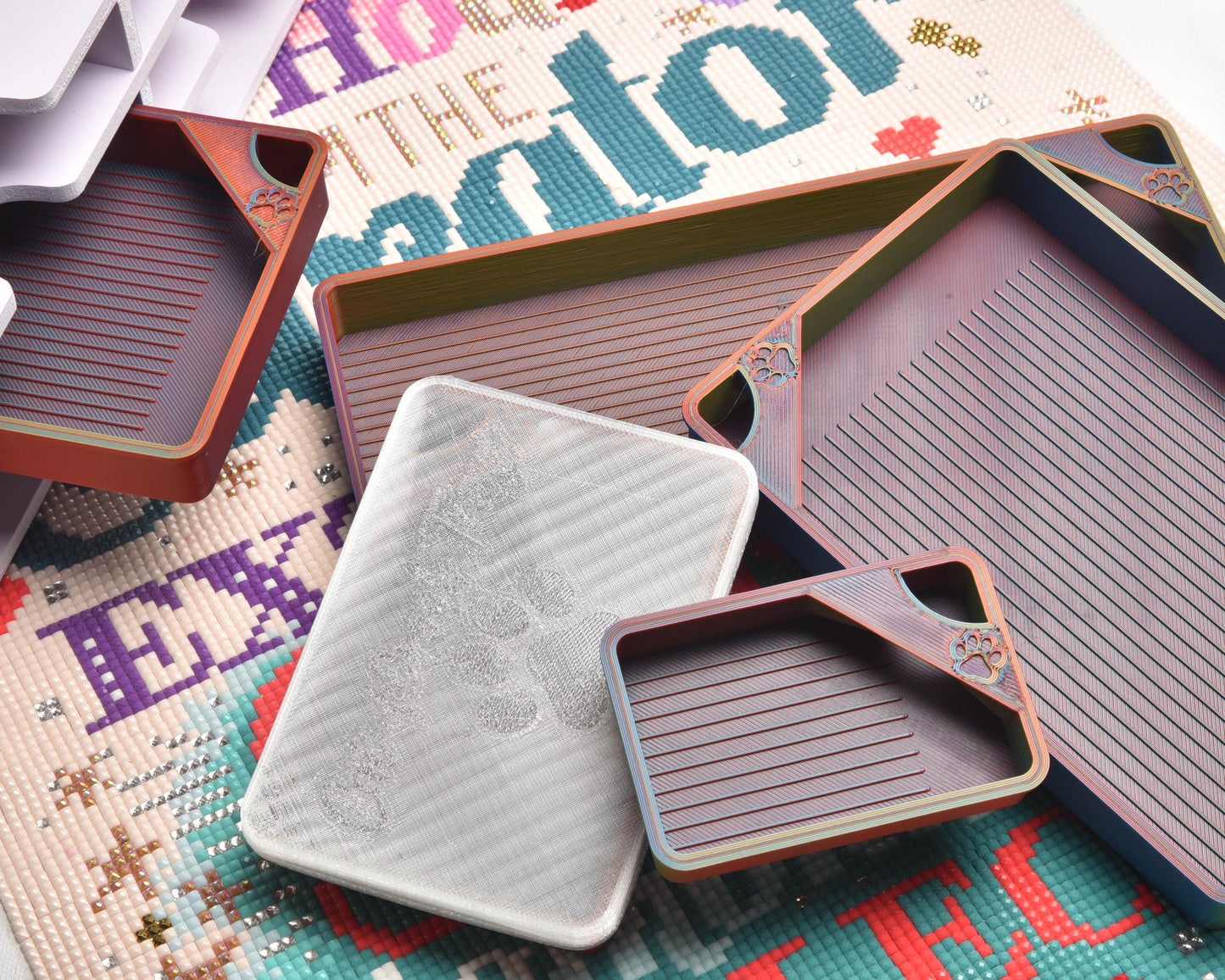 Primary - SPECIAL EDITION - Cat-Proof Diamond Painting Tray with Lid