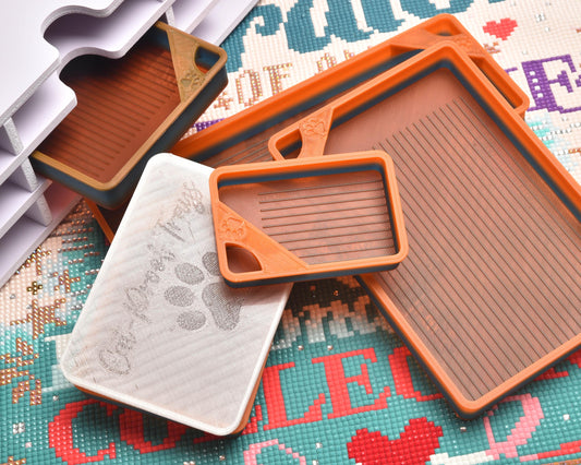 Sleepy Hollow - SPECIAL EDITION - Cat-Proof Diamond Painting Tray with Lid