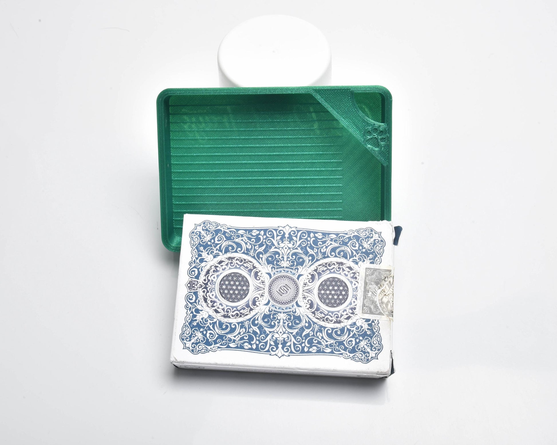 Holly - GRIDDED SPECIAL EDITION - Cat-Proof Diamond Painting Tray with Lid