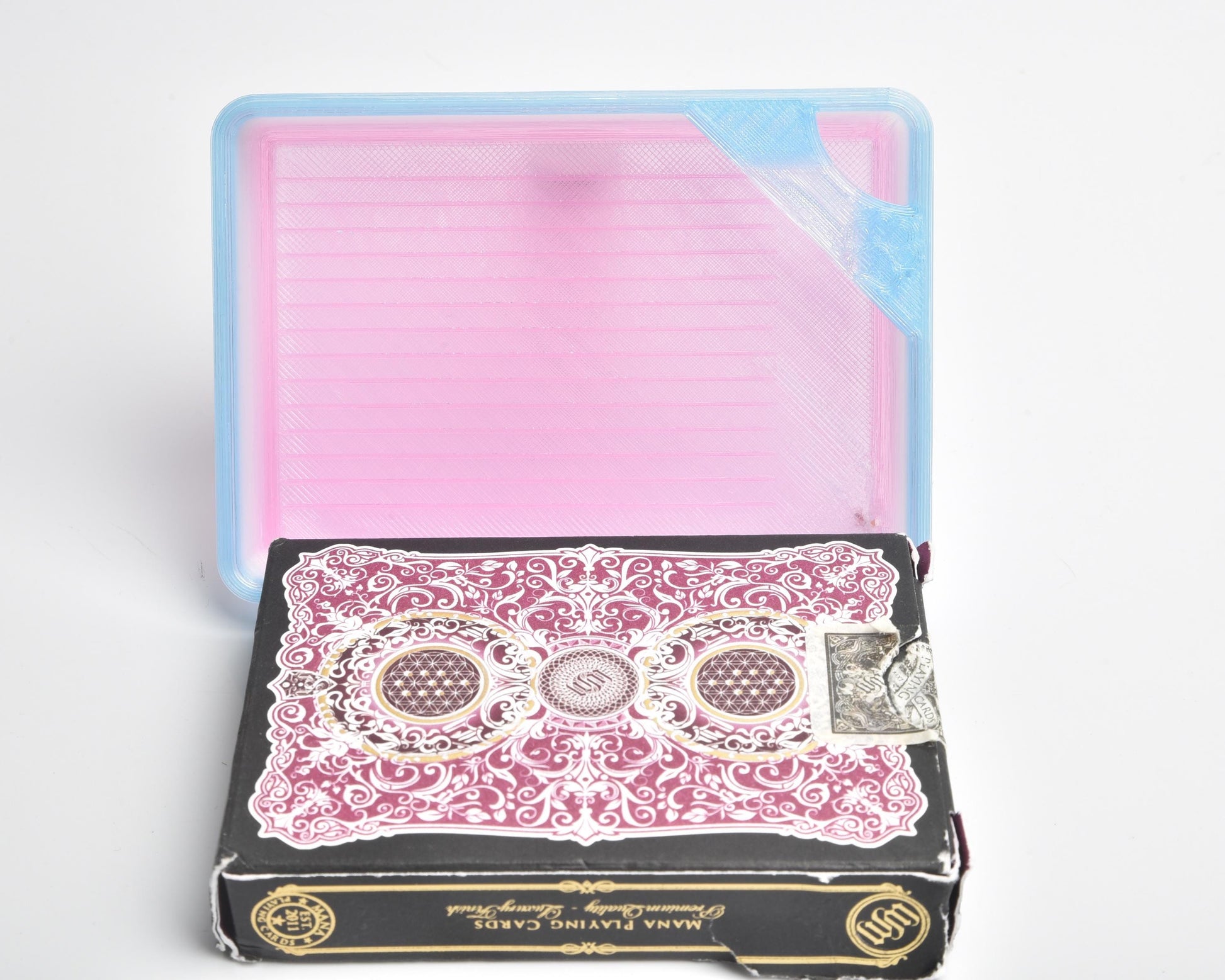 Cat Proof Diamond Painting Tray with Lid - Cotton Candy Sky - Loaf