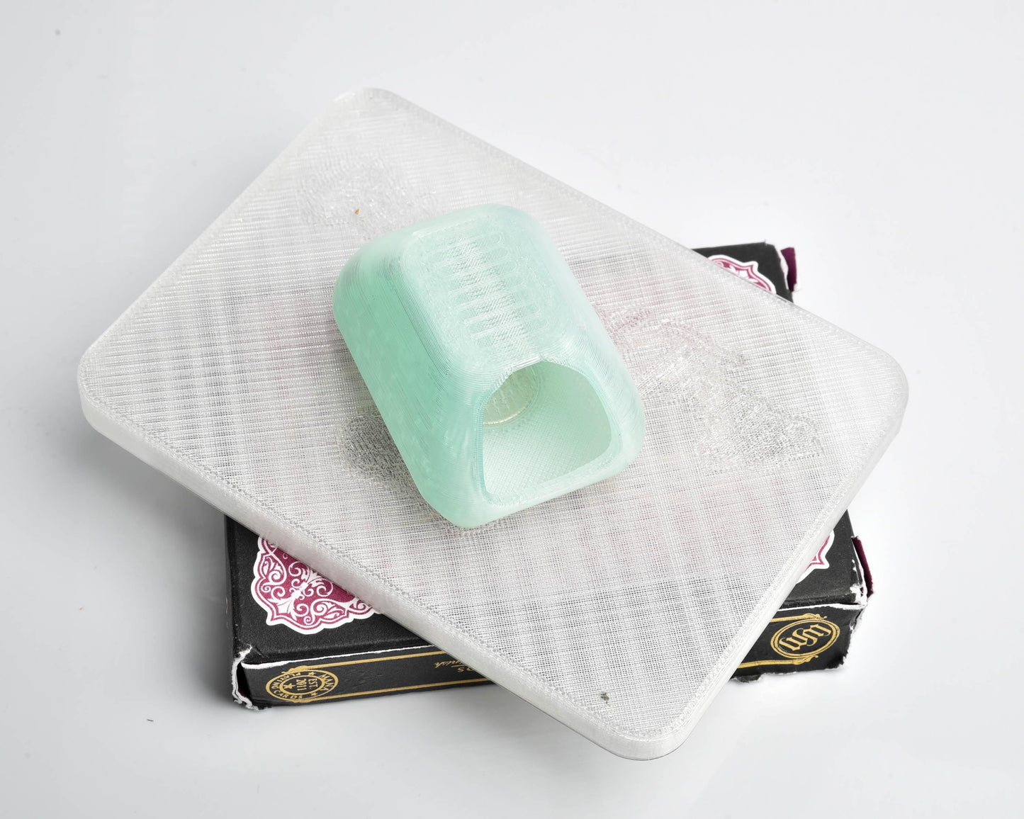 Minty Fresh - Litter Box Cover Minder - Magnetic Drill Trash Collector